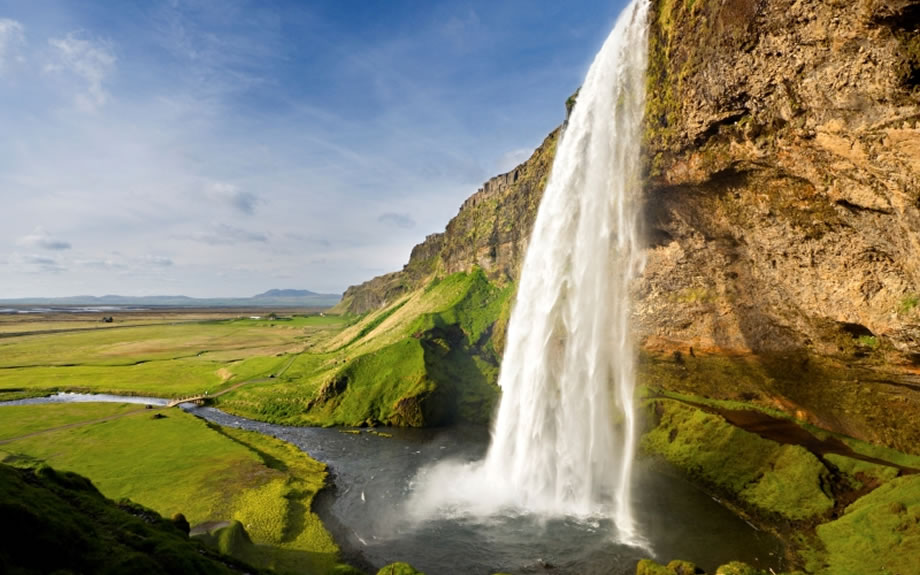 La cascata di Seljalandsfoss