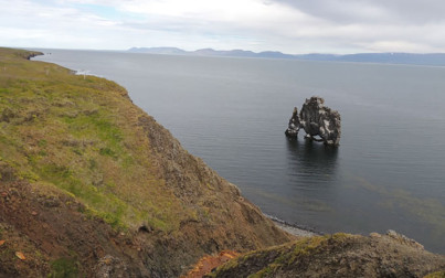 Veduta del faraglione di Hindisvik nella penisola di Vatnsnes - f.to by Marco C.