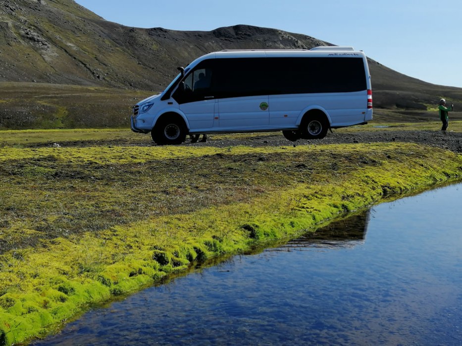 super bus